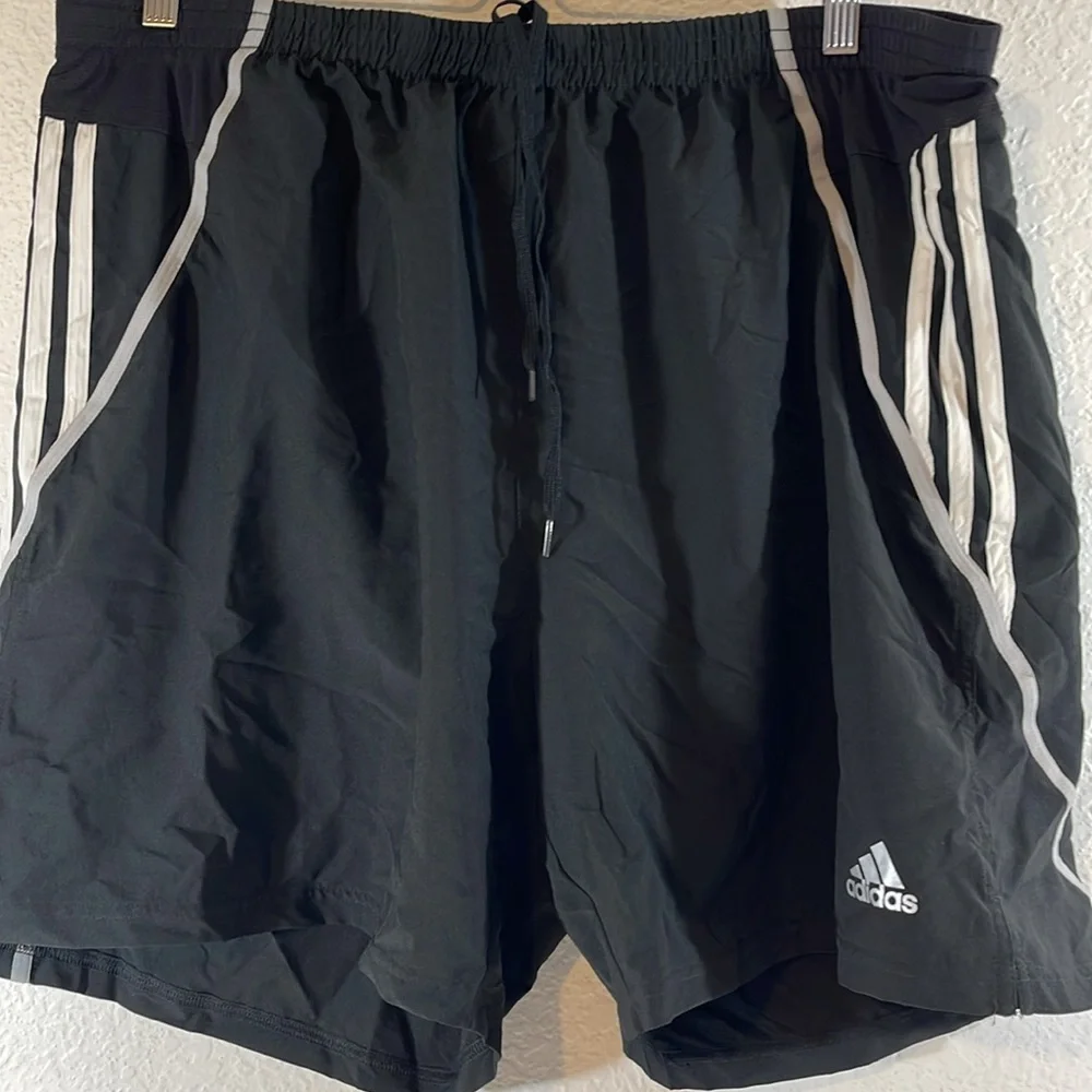 ADIDAS Run Shorts 7” Athletic Black & White Back Zip Pocket Size 2XL NEW